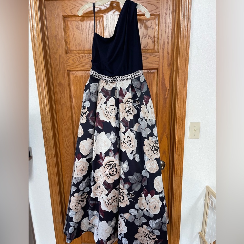 Mother of the Groom/Bride Dress